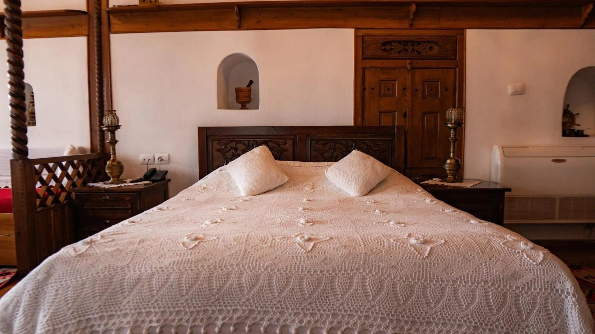 ***  Old Bazaar 1790 Hotel Gjirokaster Albania