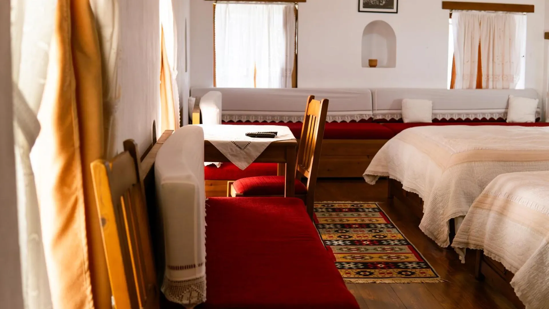 Old Bazaar 1790 Hotel Gjirokaster