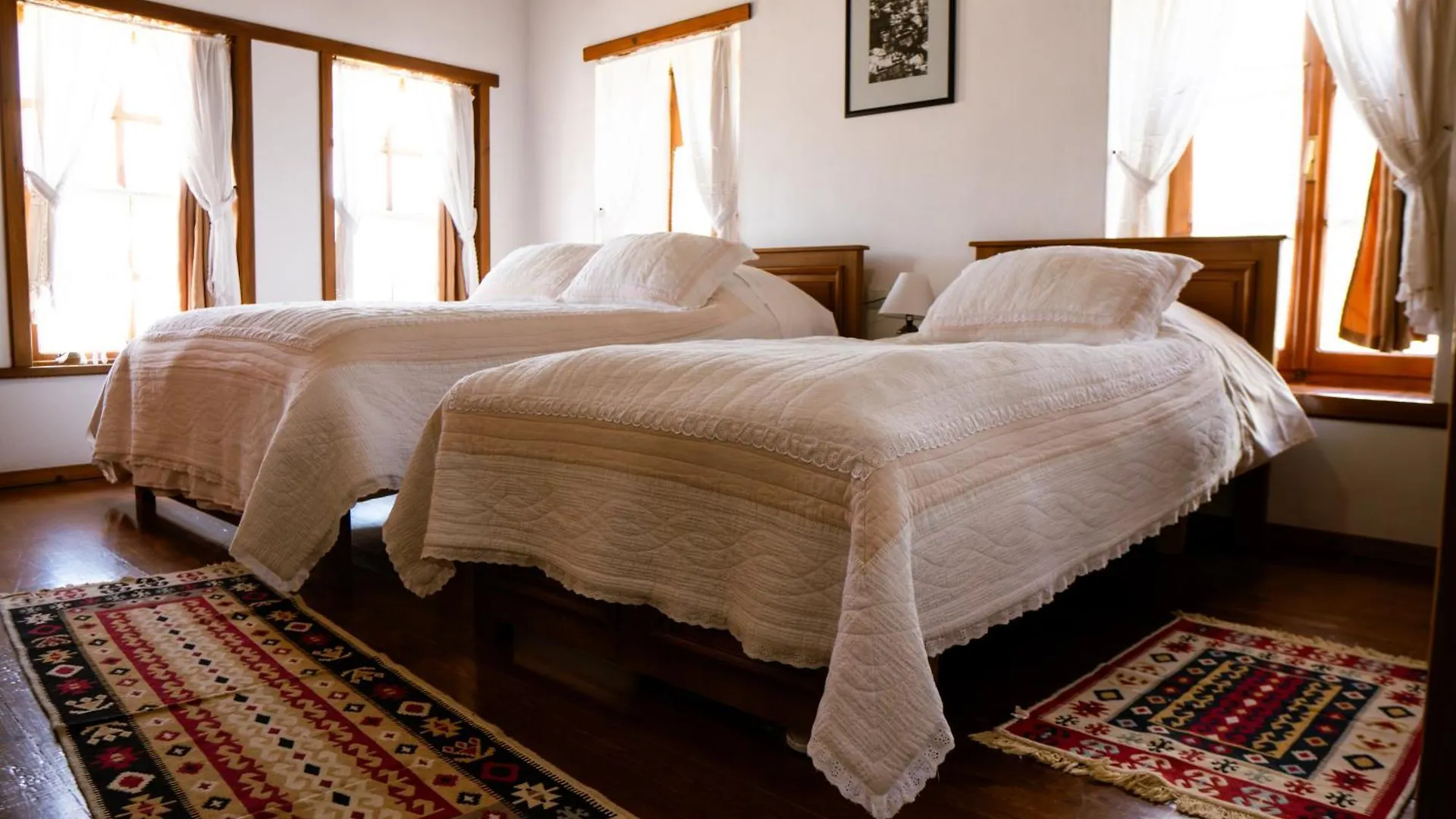 Old Bazaar 1790 Hotel Gjirokaster